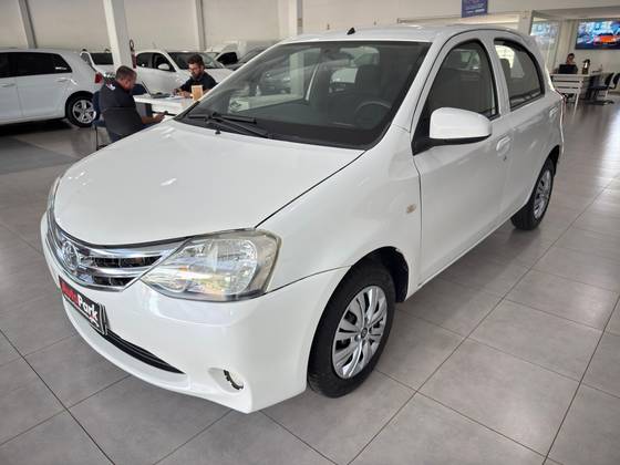 TOYOTA ETIOS 1.3 X 16V FLEX 4P MANUAL