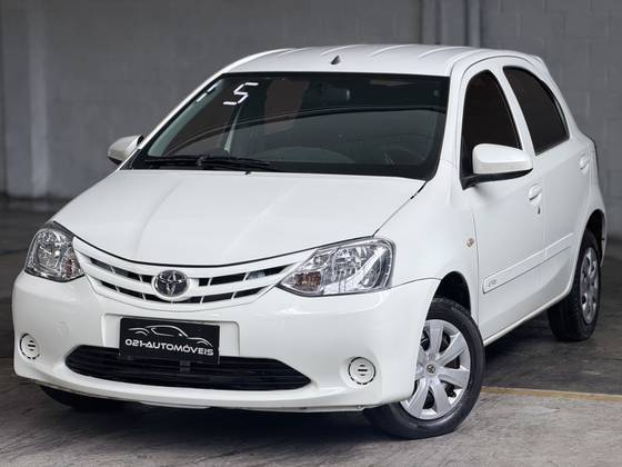 TOYOTA ETIOS 1.3 X 16V FLEX 4P MANUAL