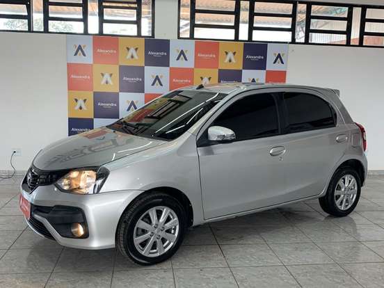 TOYOTA-ETIOS-1.5 X PLUS 16V FLEX 4P AUTOMÁTICO TOYOTA-ETIOS-2019