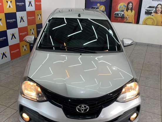 TOYOTA-ETIOS-1.5 X PLUS 16V FLEX 4P AUTOMÁTICO TOYOTA-ETIOS-2019