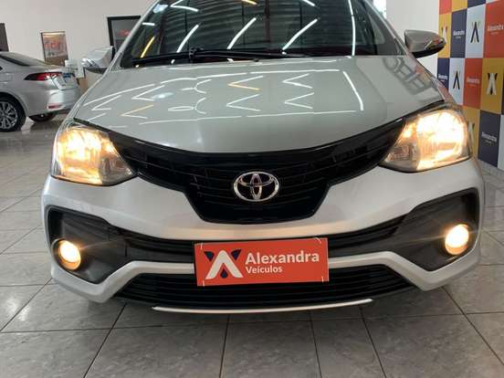 TOYOTA-ETIOS-1.5 X PLUS 16V FLEX 4P AUTOMÁTICO TOYOTA-ETIOS-2019