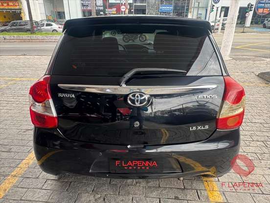 TOYOTA-ETIOS-1.5 XLS 16V FLEX 4P MANUAL TOYOTA-ETIOS-2015