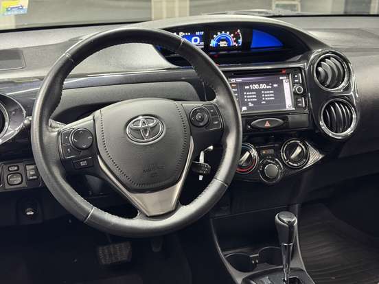 TOYOTA-ETIOS-1.5 XLS SEDAN 16V FLEX 4P AUTOMÁTICO TOYOTA-ETIOS-2016