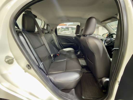 TOYOTA-ETIOS-2017