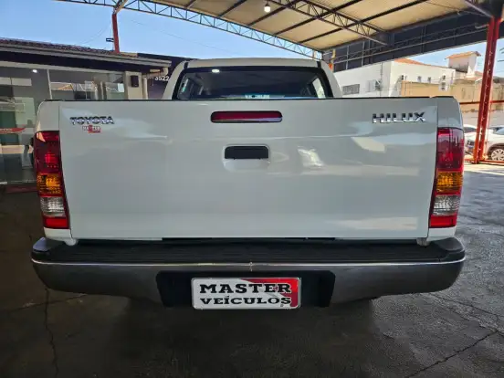 TOYOTA-HILUX-2007