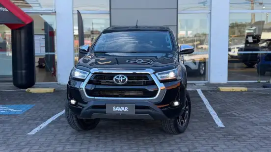 TOYOTA-HILUX-2025