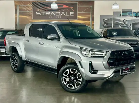TOYOTA-HILUX-2024