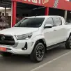 TOYOTA HILUX 2.8 D-4D TURBO DIESEL CD SRX PLUS 4X4 AUTOMÁTICO TOYOTA HILUX 2.8 D-4D TURBO DIESEL CD SRX PLUS 4X4 AUTOMÁTICO