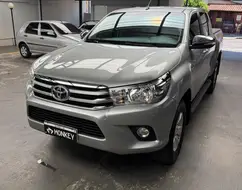TOYOTA HILUX 2.7 SRV 4X2 CD 16V FLEX 4P AUTOMÁTICO TOYOTA HILUX 2.7 SRV 4X2 CD 16V FLEX 4P AUTOMÁTICO