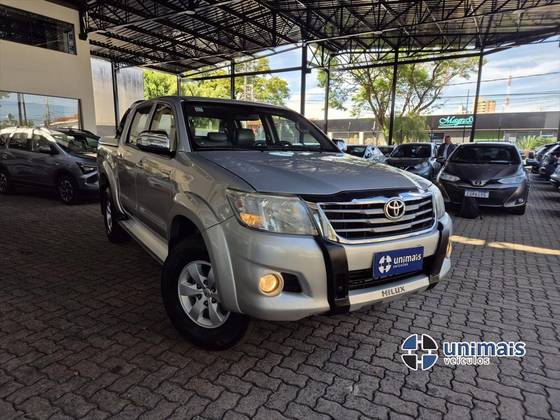 TOYOTA HILUX 2.7 SRV 4X4 CD 16V FLEX 4P AUTOMÁTICO