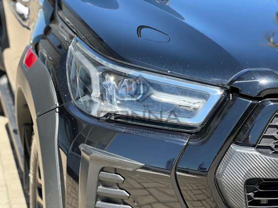 TOYOTA-HILUX-2022