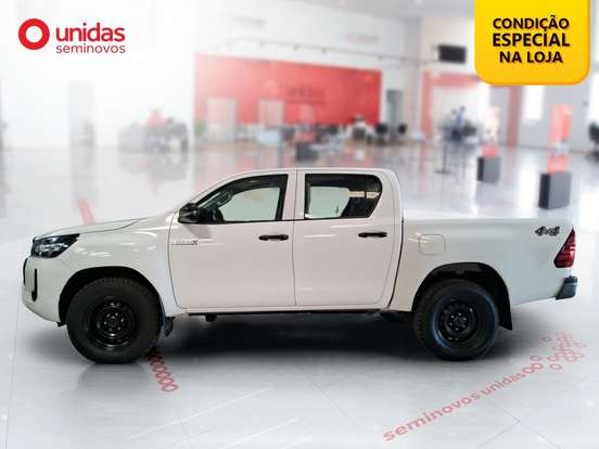 TOYOTA-HILUX-2024