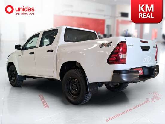 TOYOTA-HILUX-2.8 D-4D TURBO DIESEL CD POWER PACK 4X4 MANUAL TOYOTA-HILUX-2024