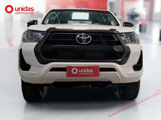 TOYOTA-HILUX-2024