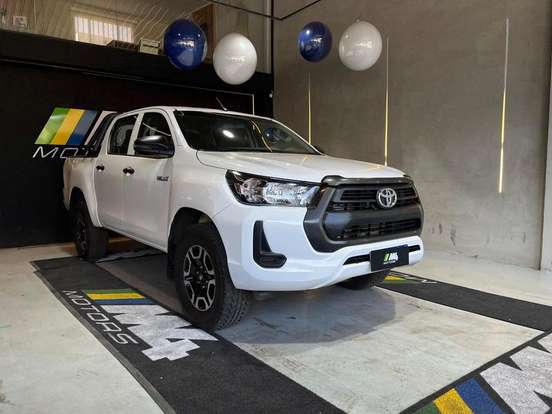 TOYOTA-HILUX-2.8 D-4D TURBO DIESEL CD POWER PACK 4X4 MANUAL TOYOTA-HILUX-2022