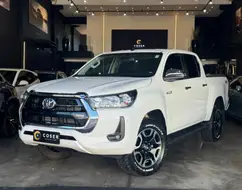 TOYOTA HILUX 2.8 D-4D TURBO DIESEL CD SRV 4X4 AUTOMÁTICO TOYOTA HILUX 2.8 D-4D TURBO DIESEL CD SRV 4X4 AUTOMÁTICO