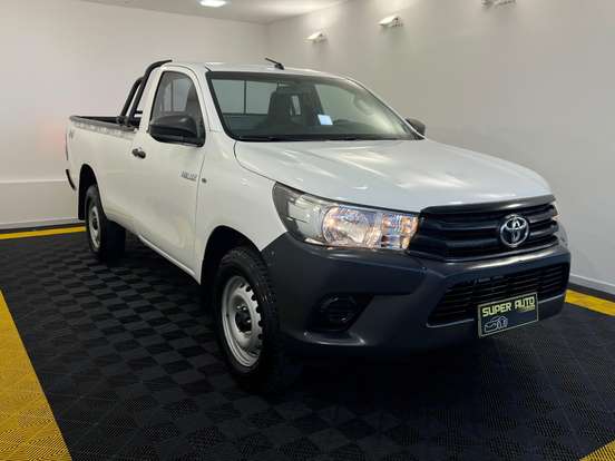 TOYOTA-HILUX-2.8 D-4D TURBO DIESEL CS 4X4 MANUAL TOYOTA-HILUX-2020