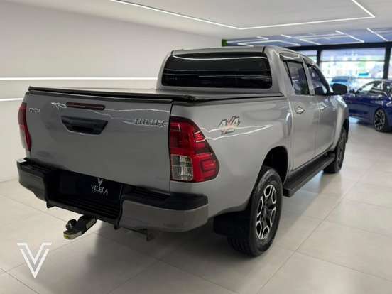 TOYOTA-HILUX-2.8 NARROW 4X4 CD 16V DIESEL 4P MANUAL TOYOTA-HILUX-2018