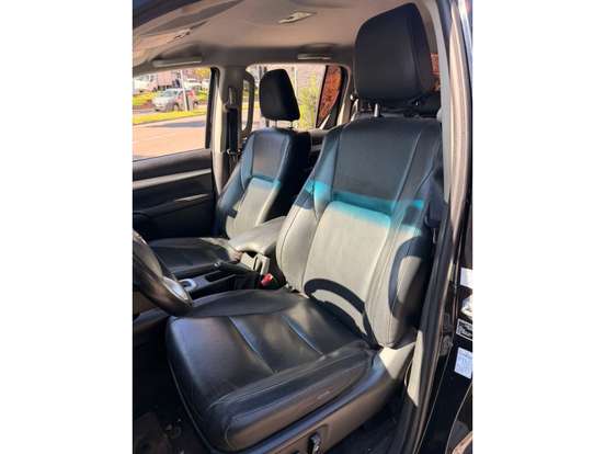TOYOTA-HILUX-2.8 SRV 4X4 CD 16V DIESEL 4P AUTOMÁTICO TOYOTA-HILUX-2019