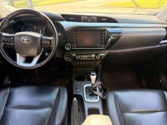 TOYOTA-HILUX-2.8 SRV 4X4 CD 16V DIESEL 4P AUTOMÁTICO TOYOTA-HILUX-2019