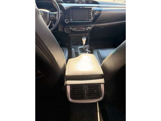 TOYOTA-HILUX-2.8 SRV 4X4 CD 16V DIESEL 4P AUTOMÁTICO TOYOTA-HILUX-2019