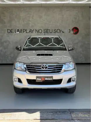 TOYOTA-HILUX-2013