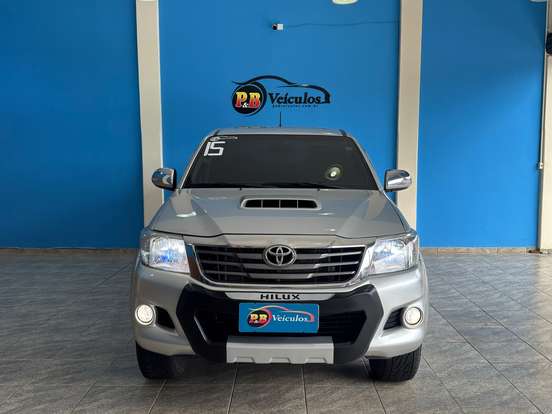 TOYOTA-HILUX-3.0 SR 4X4 CD 16V TURBO INTERCOOLER DIESEL 4P MANUAL TOYOTA-HILUX-2014
