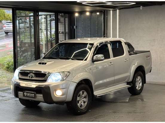 TOYOTA-HILUX-3.0 SRV 4X4 CD 16V TURBO INTERCOOLER DIESEL 4P AUTOMÁTICO TOYOTA-HILUX-2011