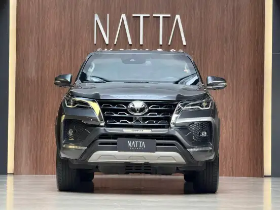 TOYOTA-HILUX SW4-2022