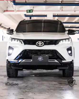TOYOTA-HILUX SW4-2.8 SRX DIAMOND 4X4 7 LUGARES 16V TURBO INTERCOOLER DIESEL 4P AUTOMÁTICO TOYOTA-HILUX SW4-2019