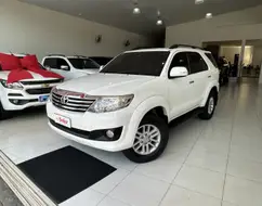 TOYOTA HILUX SW4 2.7 SR 4X2 16V FLEX 4P AUTOMÁTICO TOYOTA HILUX SW4 2.7 SR 4X2 16V FLEX 4P AUTOMÁTICO