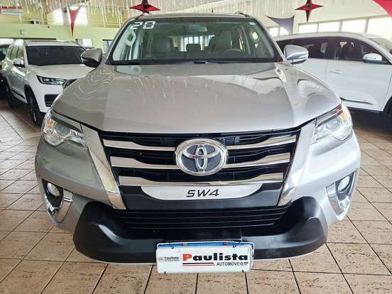 TOYOTA-HILUX SW4-2.7 SRV 7 LUGARES 4X2 16V FLEX 4P AUTOMÁTICO TOYOTA-HILUX SW4-2019