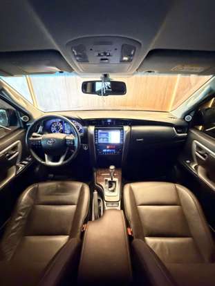 TOYOTA-HILUX SW4-2020