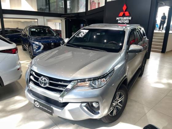 TOYOTA HILUX SW4 2.7 SRV 7 LUGARES 4X2 16V FLEX 4P AUTOMÁTICO