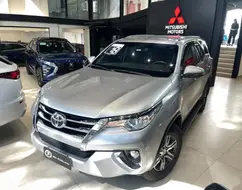 TOYOTA HILUX SW4 2.7 SRV 7 LUGARES 4X2 16V FLEX 4P AUTOMÁTICO TOYOTA HILUX SW4 2.7 SRV 7 LUGARES 4X2 16V FLEX 4P AUTOMÁTICO