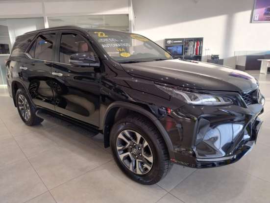 TOYOTA-HILUX SW4-2022
