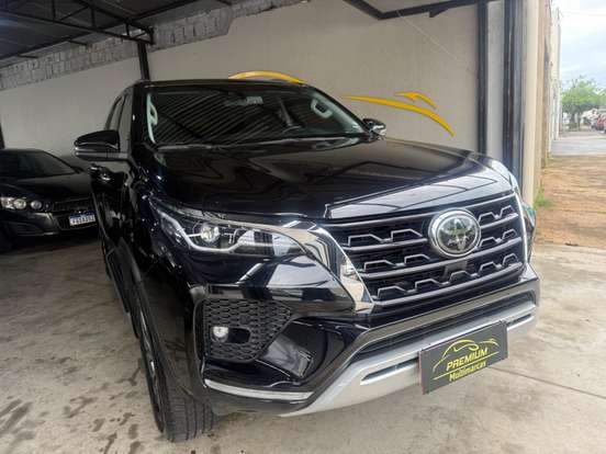 TOYOTA-HILUX SW4-2021