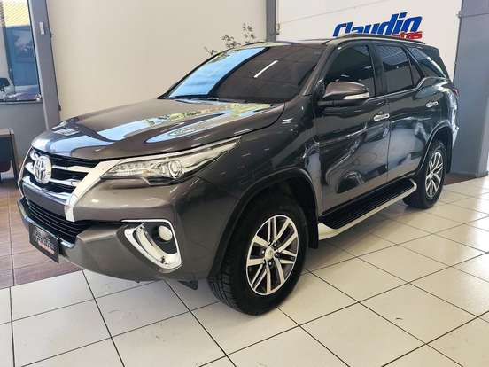 TOYOTA-HILUX SW4-2.8 SRX 4X4 16V TURBO INTERCOOLER DIESEL 4P AUTOMÁTICO TOYOTA-HILUX SW4-2016