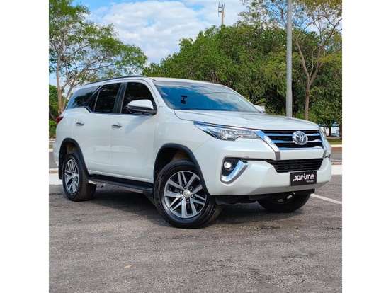 TOYOTA-HILUX SW4-2.8 SRX 4X4 16V TURBO INTERCOOLER DIESEL 4P AUTOMÁTICO TOYOTA-HILUX SW4-2019