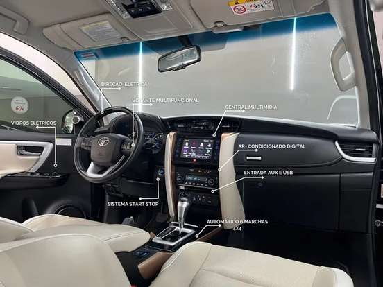TOYOTA-HILUX SW4-2019