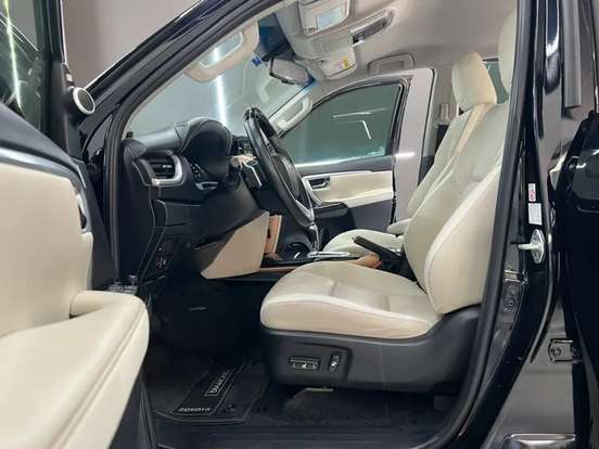 TOYOTA-HILUX SW4-2019