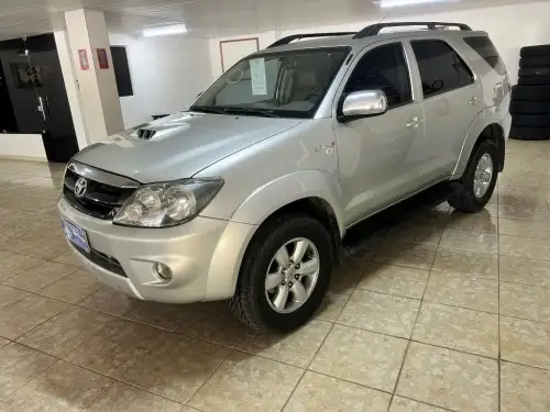TOYOTA-HILUX SW4-2008