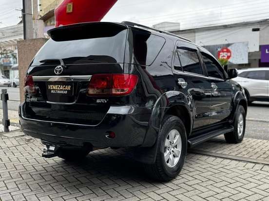TOYOTA-HILUX SW4-2008