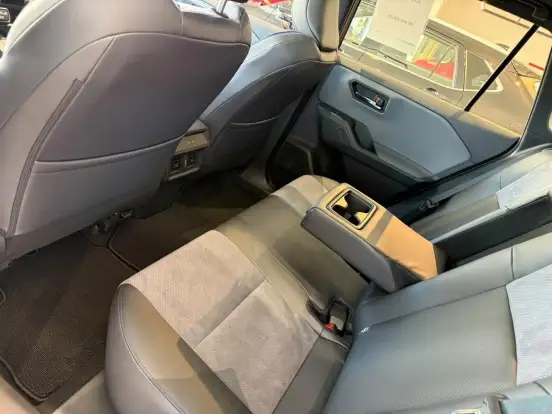 TOYOTA-RAV4-2.5 PHEV XSE AWD CVT TOYOTA-RAV4-2026