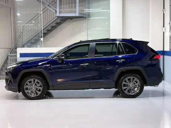 TOYOTA-RAV4-2023