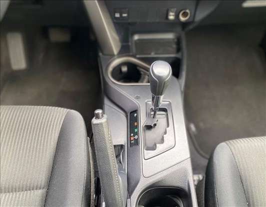 TOYOTA-RAV4-2018