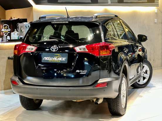 TOYOTA-RAV4-2.0 4X4 16V GASOLINA 4P AUTOMÁTICO TOYOTA-RAV4-2014