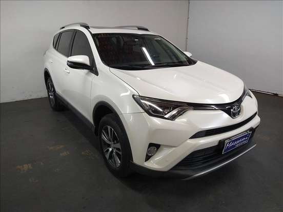 TOYOTA-RAV4-2017