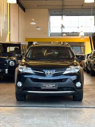 TOYOTA-RAV4-2014