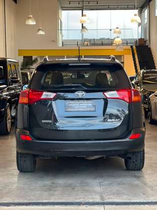 TOYOTA-RAV4-2014